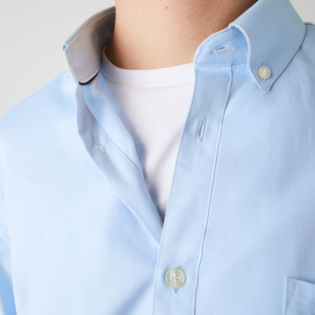 قميص للرجال بقصة عادية من قطن ميني بيكيه قميص للرجال بقصة عادية من قطن ميني بيكيه