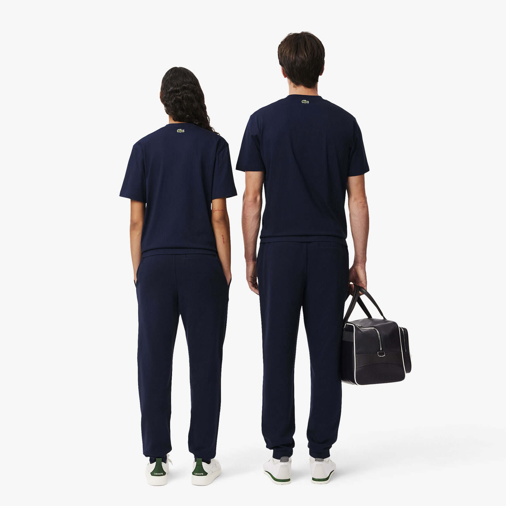 بنطال رياضي بساق مدببة