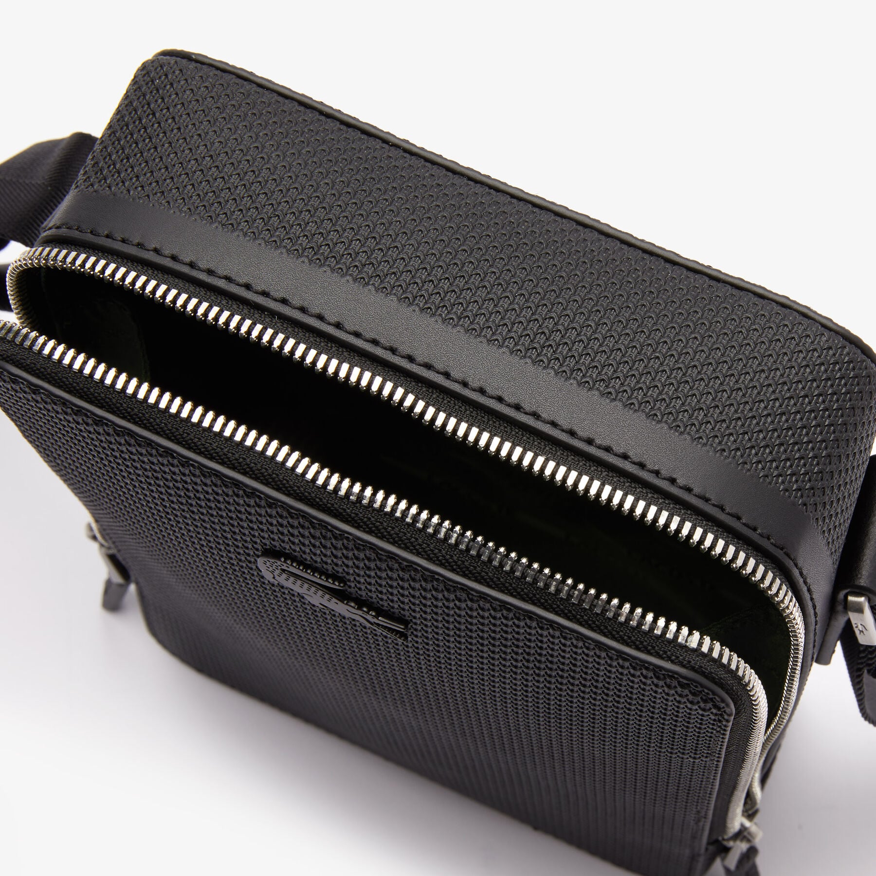 Chantaco Pique Leather Shoulder Bag lacoste chantaco pique leather shoulder bag
