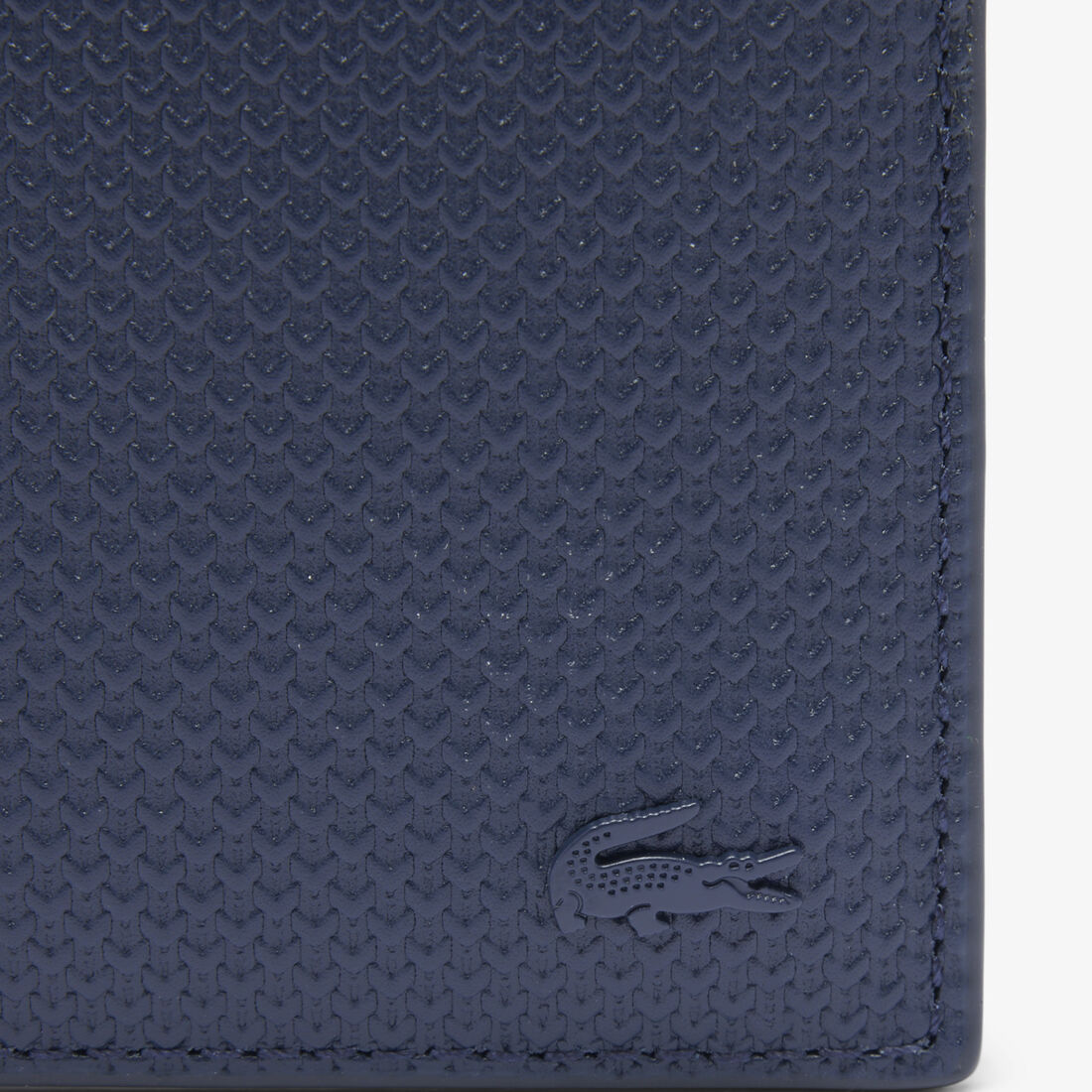 محفظة شانتاكو صغيرة من جلد بيكيه محفظة شانتاكو صغيرة من جلد بيكيه