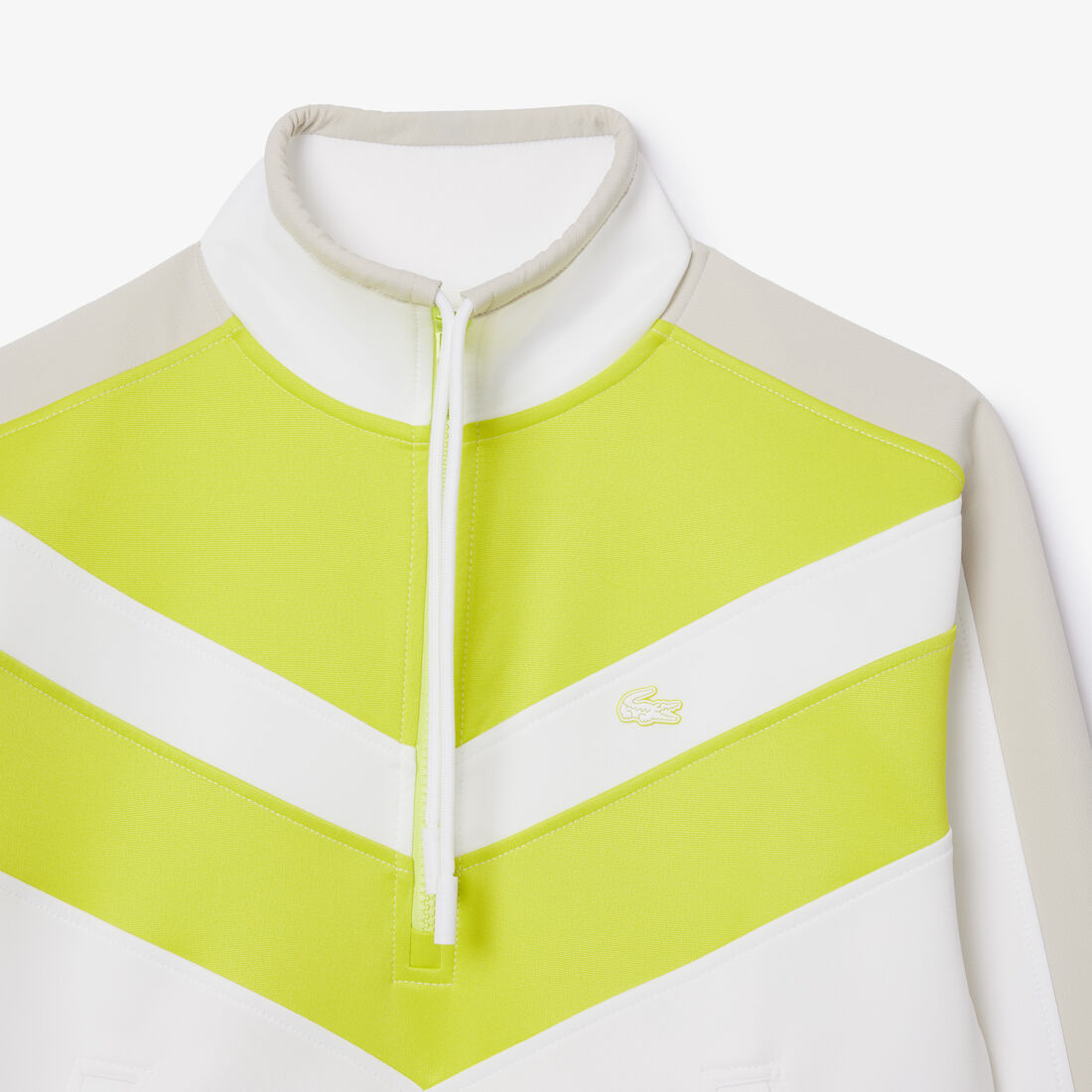 سترة الانترلوك ذات ألوان متباينة سترة الانترلوك ذات ألوان متباينة