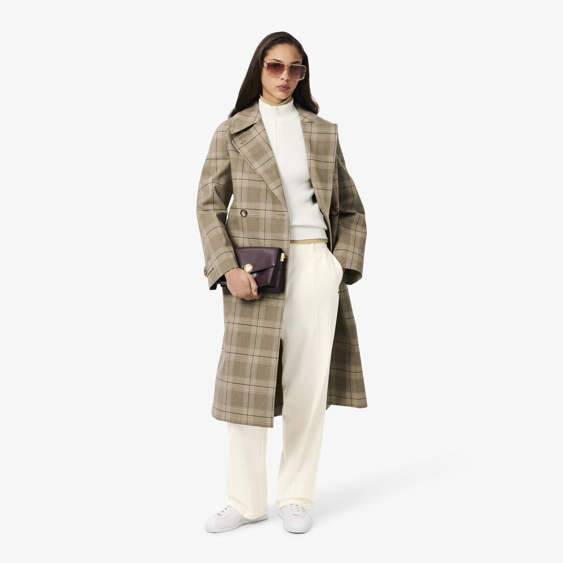 بنطلون فلانيل مطوي كبير الحجم بنطلون فلانيل مطوي كبير الحجم