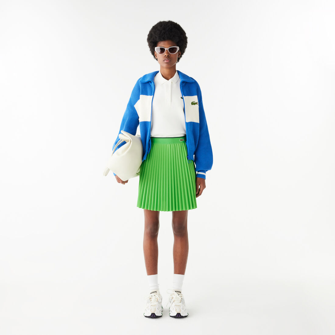 سترة بياقة بولو وألوان مغايرة صُنعت في فرنسا سترة بياقة بولو وألوان مغايرة صُنعت في فرنسا