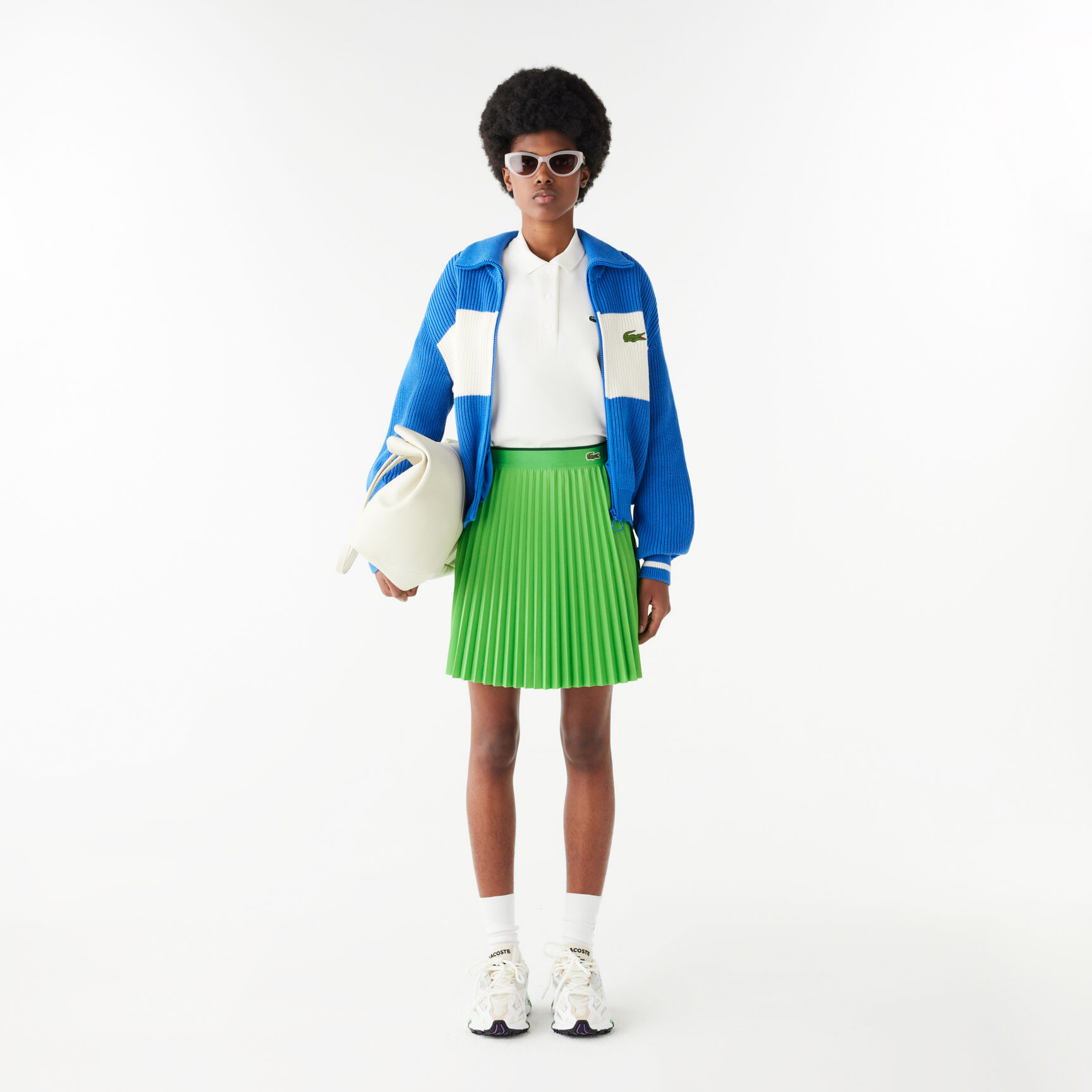 سترة بياقة بولو وألوان مغايرة صُنعت في فرنسا سترة بياقة بولو وألوان مغايرة صُنعت في فرنسا