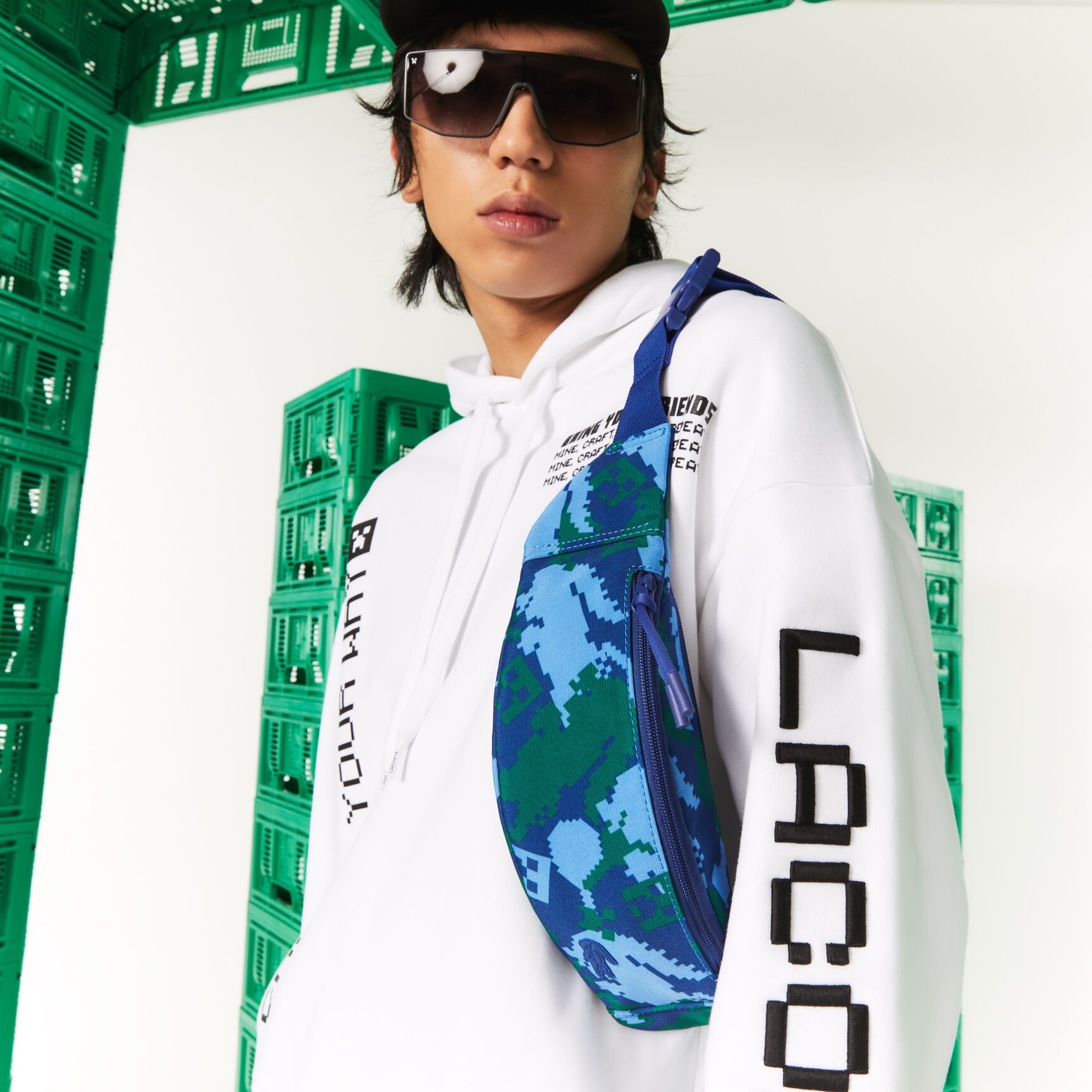 حقيبة خصر مطبوعة قنب للجنسين مجموعة Lacoste x Minecraft حقيبة خصر مطبوعة قنب للجنسين مجموعة Lacoste x Minecraft