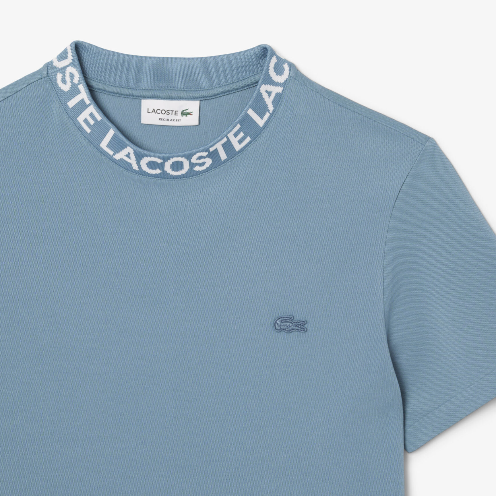 تي شيرت بيكيه جاكار بشعار الماركة