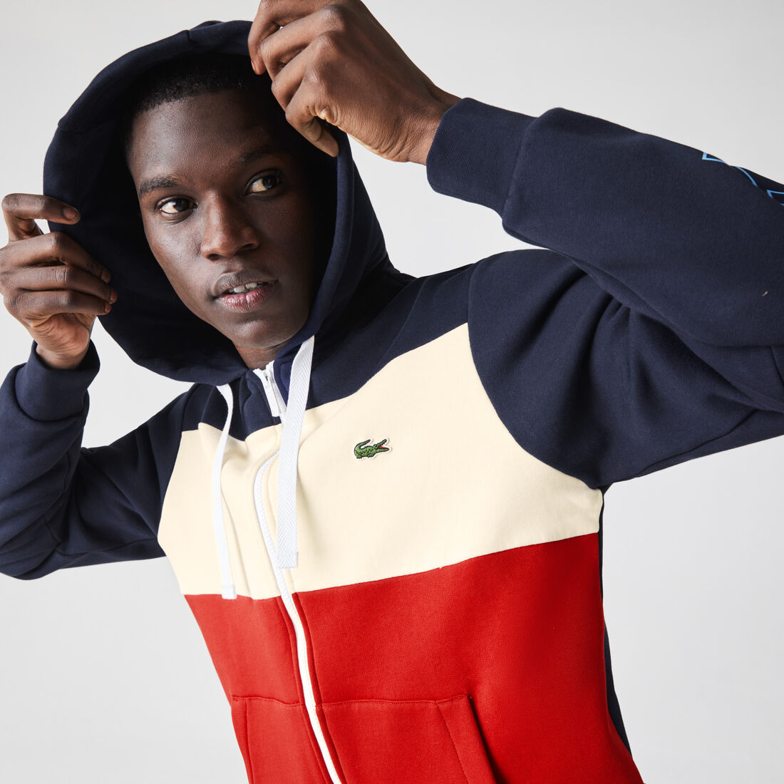 سويت شيرت صوف للرجال بسحاب وغطاء رأس وكتل لونية سويت شيرت صوف للرجال بسحاب وغطاء رأس وكتل لونية