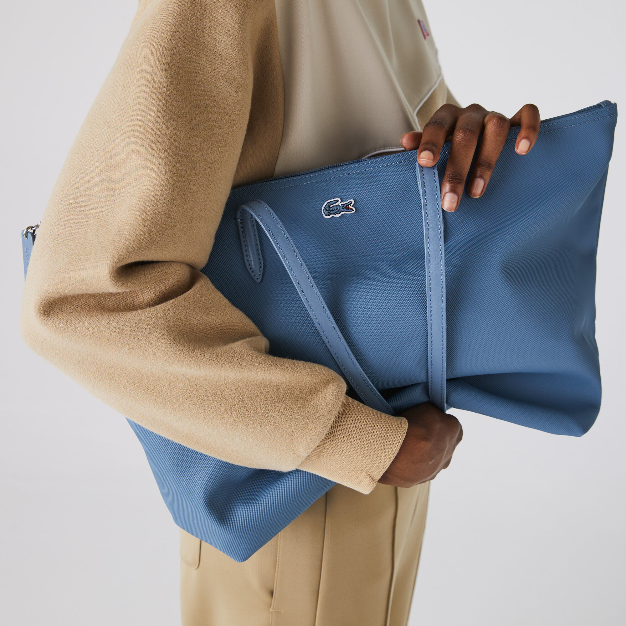 Lacoste concept hotsell zip tote bag