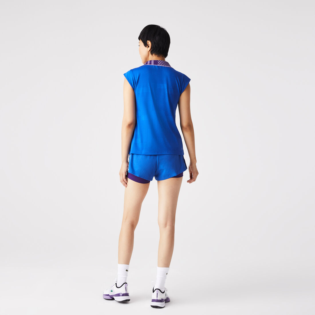 تيشيرت بولو تنس بياقة عالية بسحّاب للنساء من مجموعة Lacoste SPORT تيشيرت بولو تنس بياقة عالية بسحّاب للنساء من مجموعة Lacoste SPORT