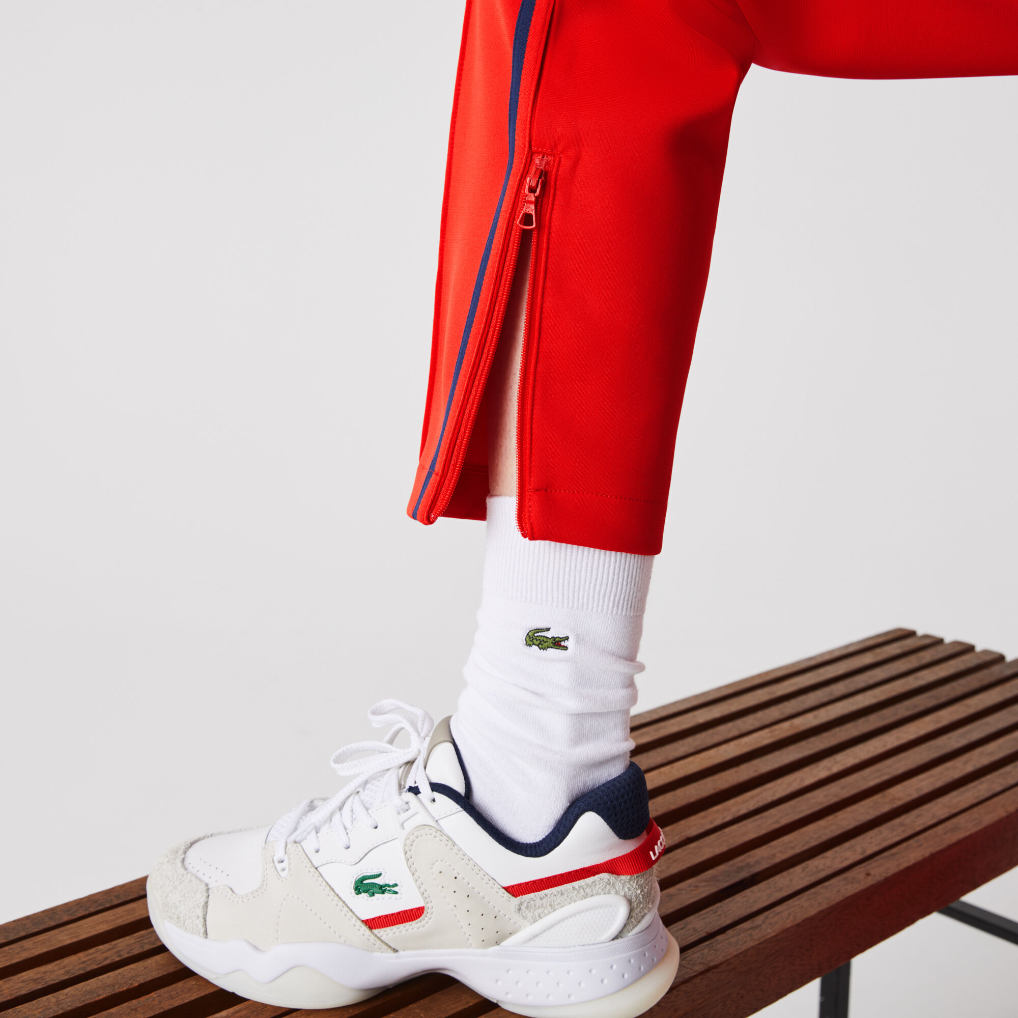 Women’s Straight Cut Contrast Bands Tracksuit Pants Women’s Straight Cut Contrast Bands Tracksuit Pants
