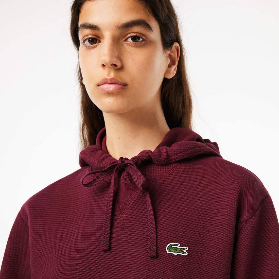 سويت شيرت لاكوست صوف بارز الملمس للنساء سويت شيرت لاكوست صوف بارز الملمس للنساء