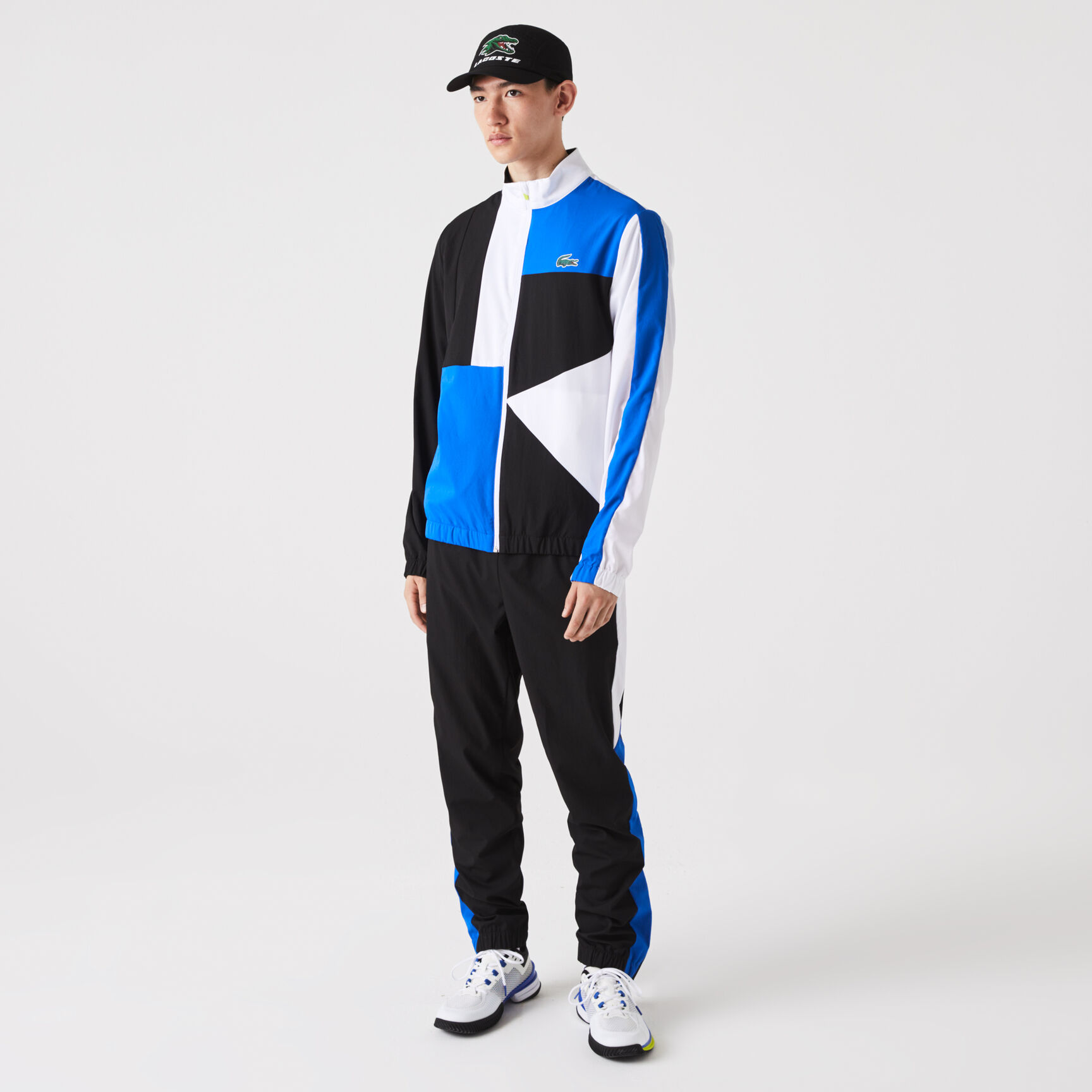 بدلة رياضية تنس بطبعة تمساح للرجال مجموعة Lacoste SPORT بدلة رياضية تنس بطبعة تمساح للرجال مجموعة Lacoste SPORT