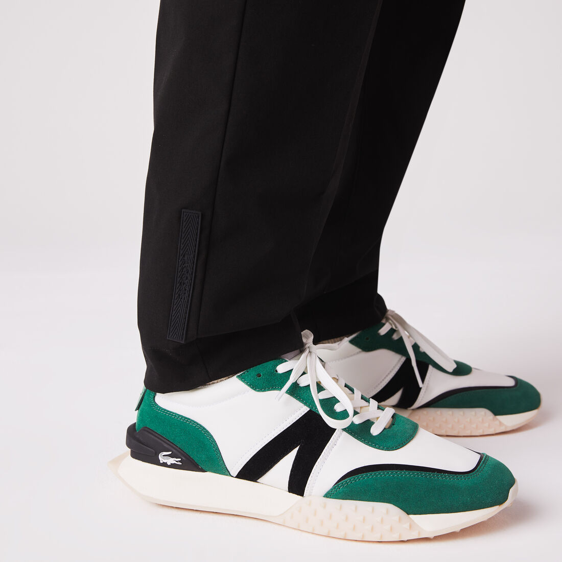 بنطال رياضي مقاوم للماء للرجال بنطال رياضي مقاوم للماء للرجال