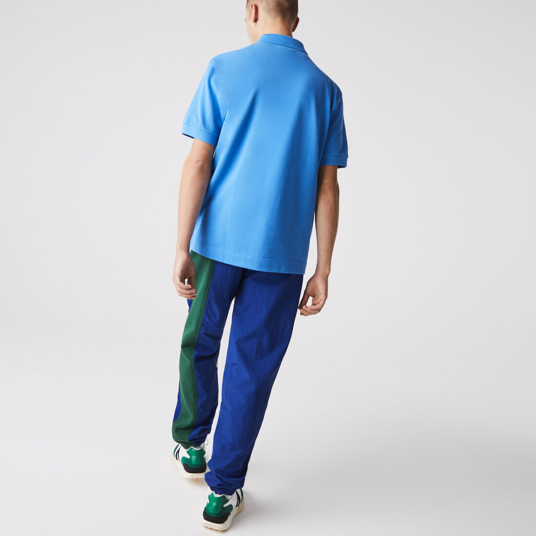 تيشيرت بولو لاكوست بيكيه قطن عضوي بقصة كلاسيكية للرجال مجموعة L.12.12 تيشيرت بولو لاكوست بيكيه قطن عضوي بقصة كلاسيكية للرجال مجموعة L.12.12