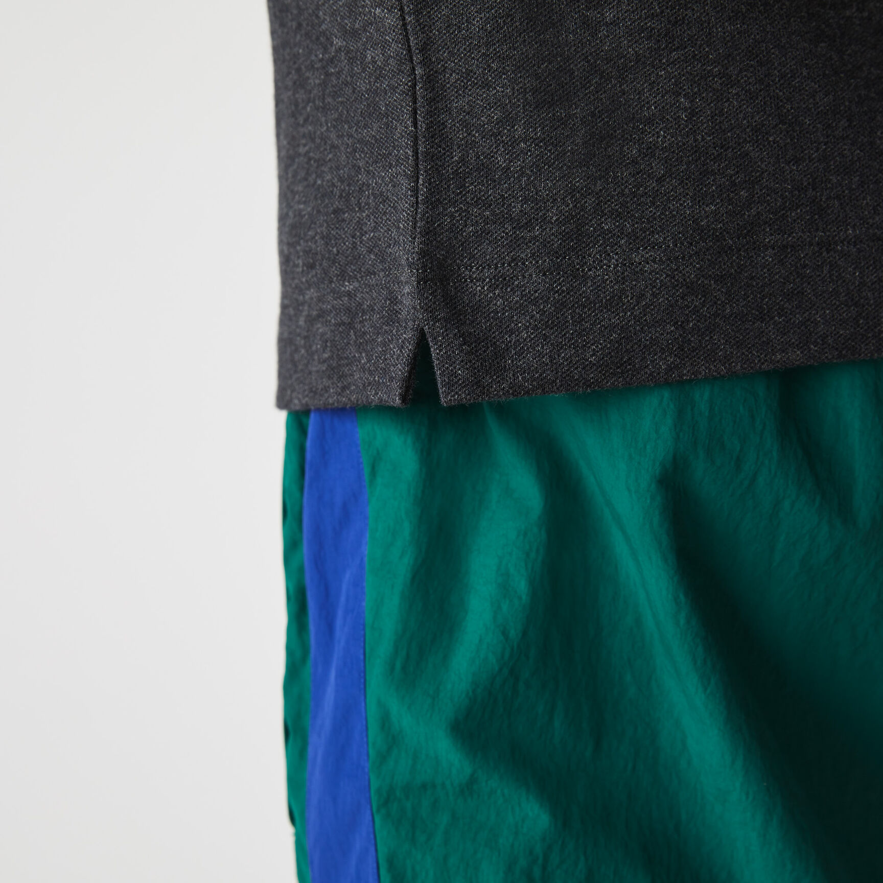 قميص بولو بيكيه باريسي بقصة عادية