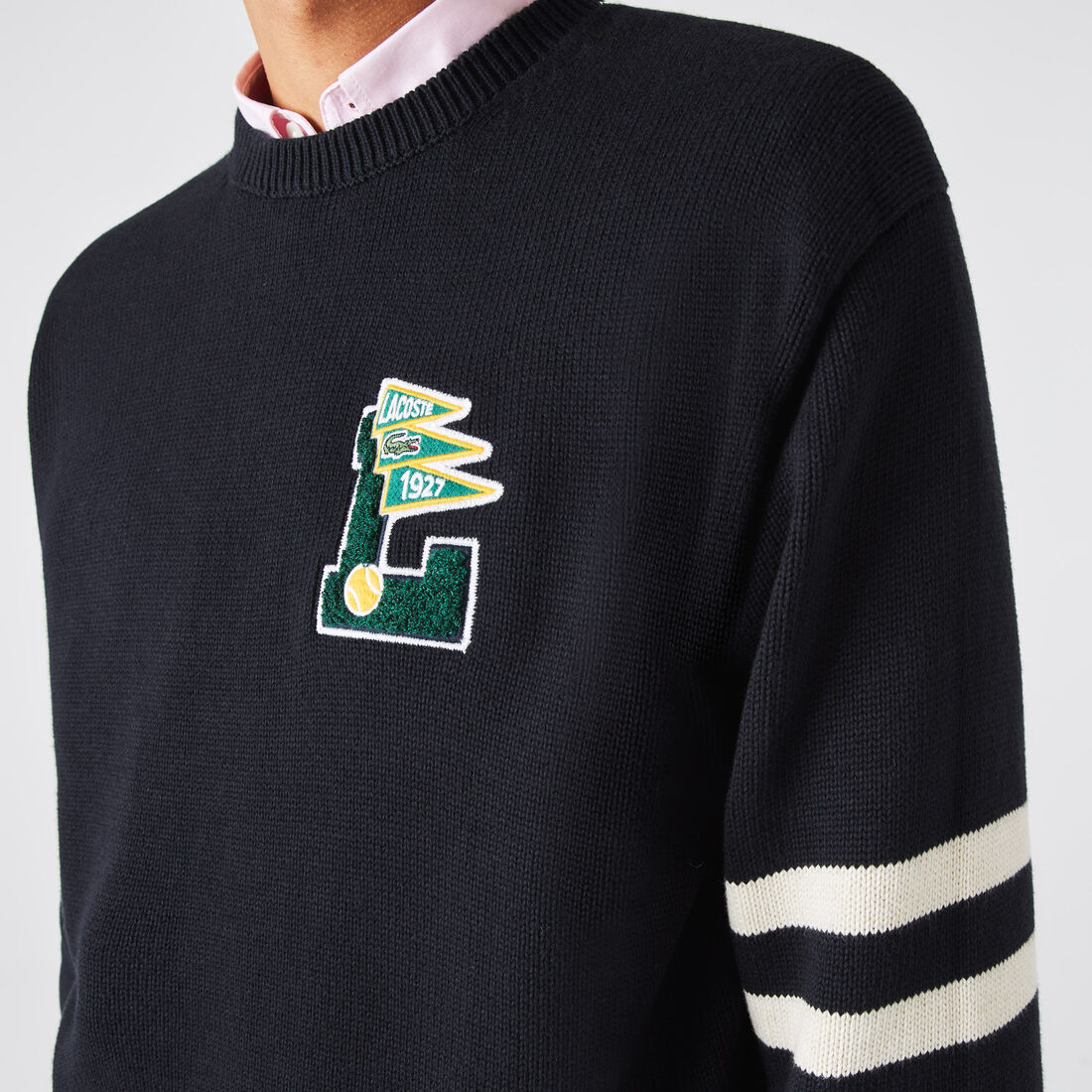 كنزة رجالية من الصوف والقطن برقبة دائرية كنزة رجالية من الصوف والقطن برقبة دائرية