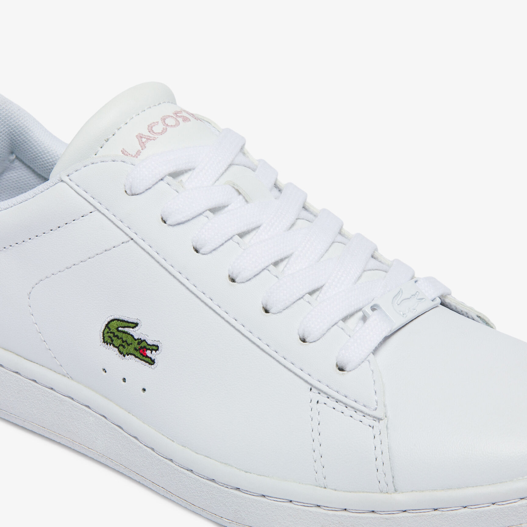 سنيكرز كارنابي جلد بطرف أعلى الكعب بلون مغاير للنساء