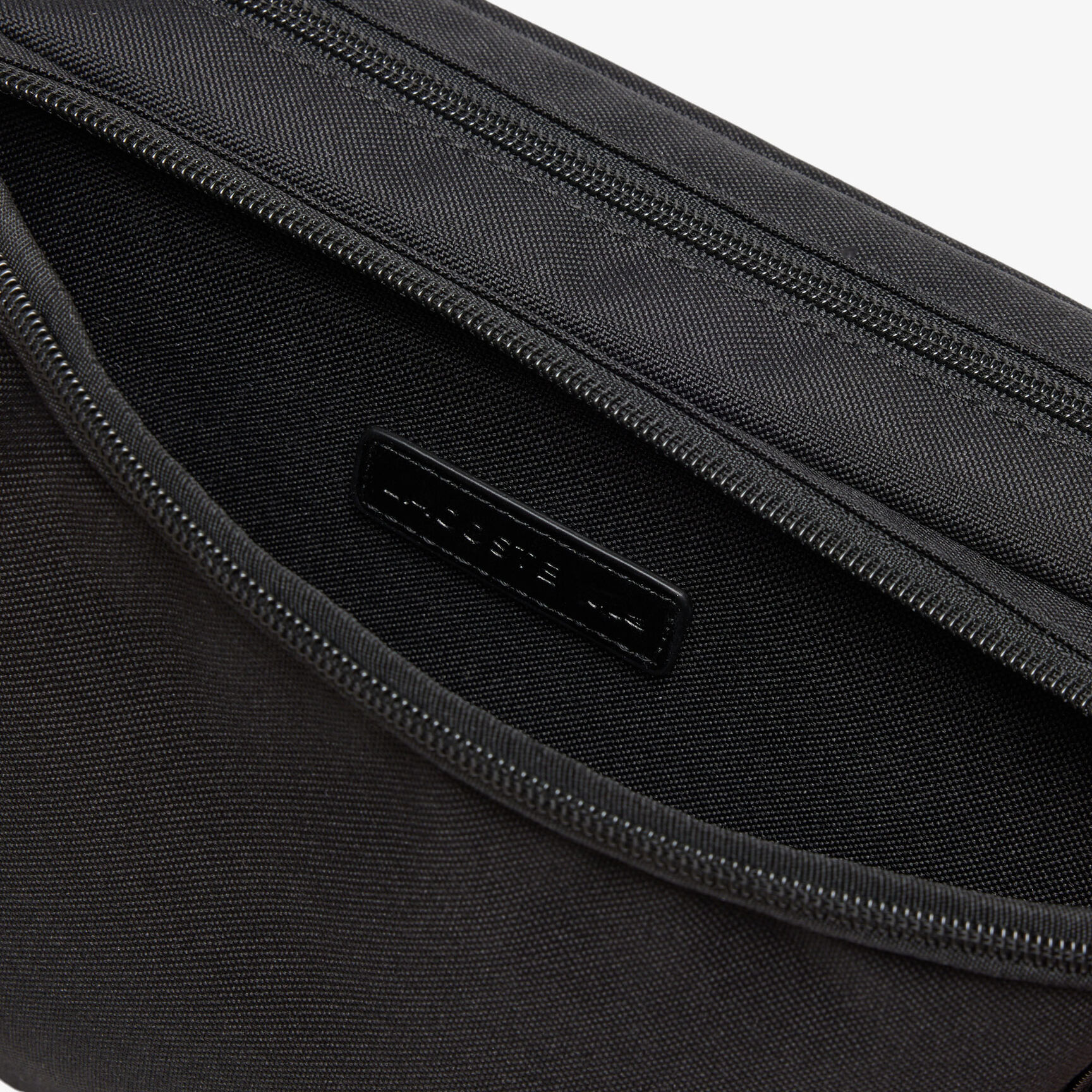 حقيبة زينة من جلد التمساح