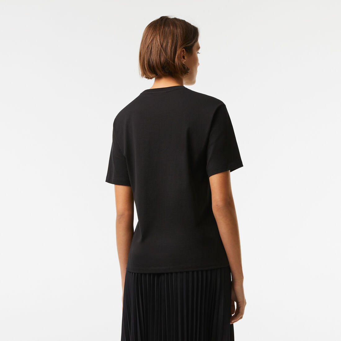 تي شيرت قطن بقصّة فضفاضة وفتحة رقبة على شكل حرف V للنساء تي شيرت قطن بقصّة فضفاضة وفتحة رقبة على شكل حرف V للنساء