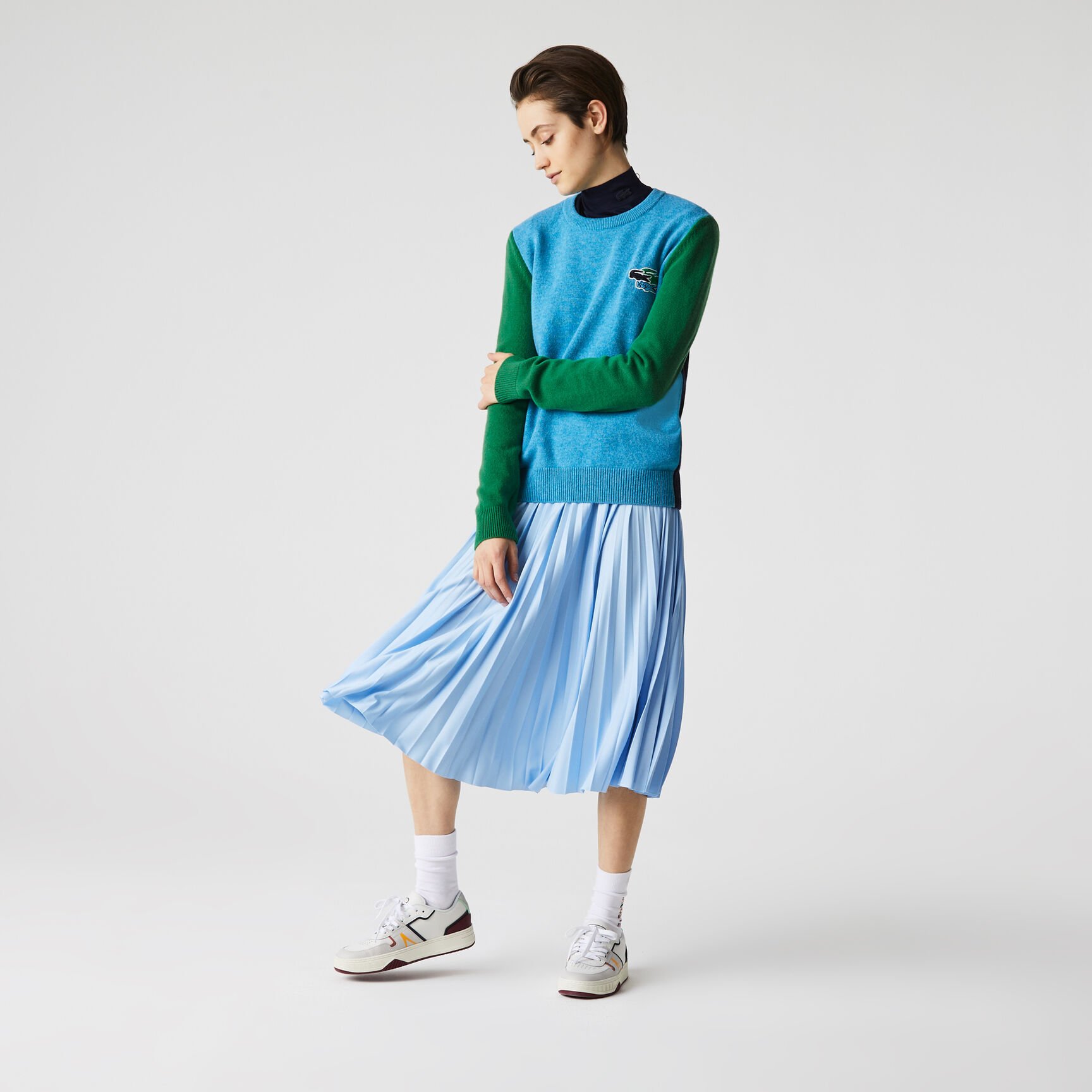 Women’s Crew Neck Crocodiles Badge Colorblock Wool Sweater Women’s Crew Neck Crocodiles Badge Colorblock Wool Sweater