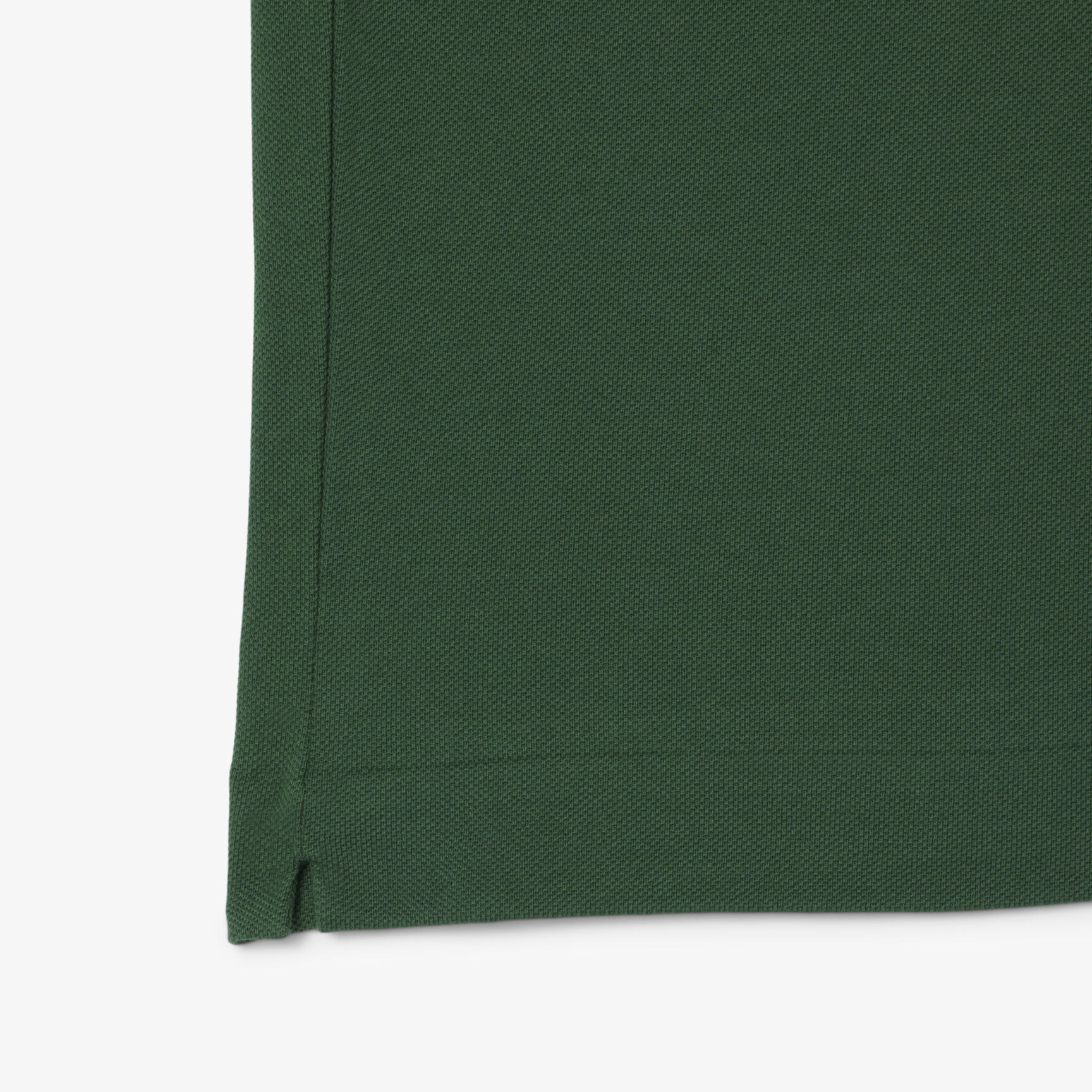 قميص بولو بقصّة عادية وتفاصيل بارزة L.12.12 قميص بولو بقصّة عادية وتفاصيل بارزة L.12.12