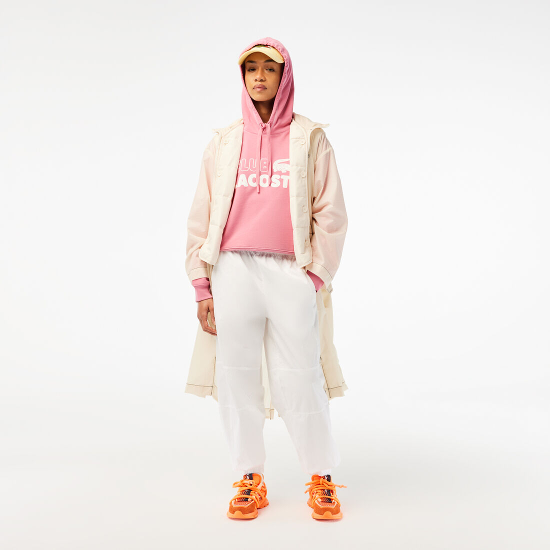 بنطال لاكوست بحواف مطاطية على الكاحل للنساء بنطال لاكوست بحواف مطاطية على الكاحل للنساء