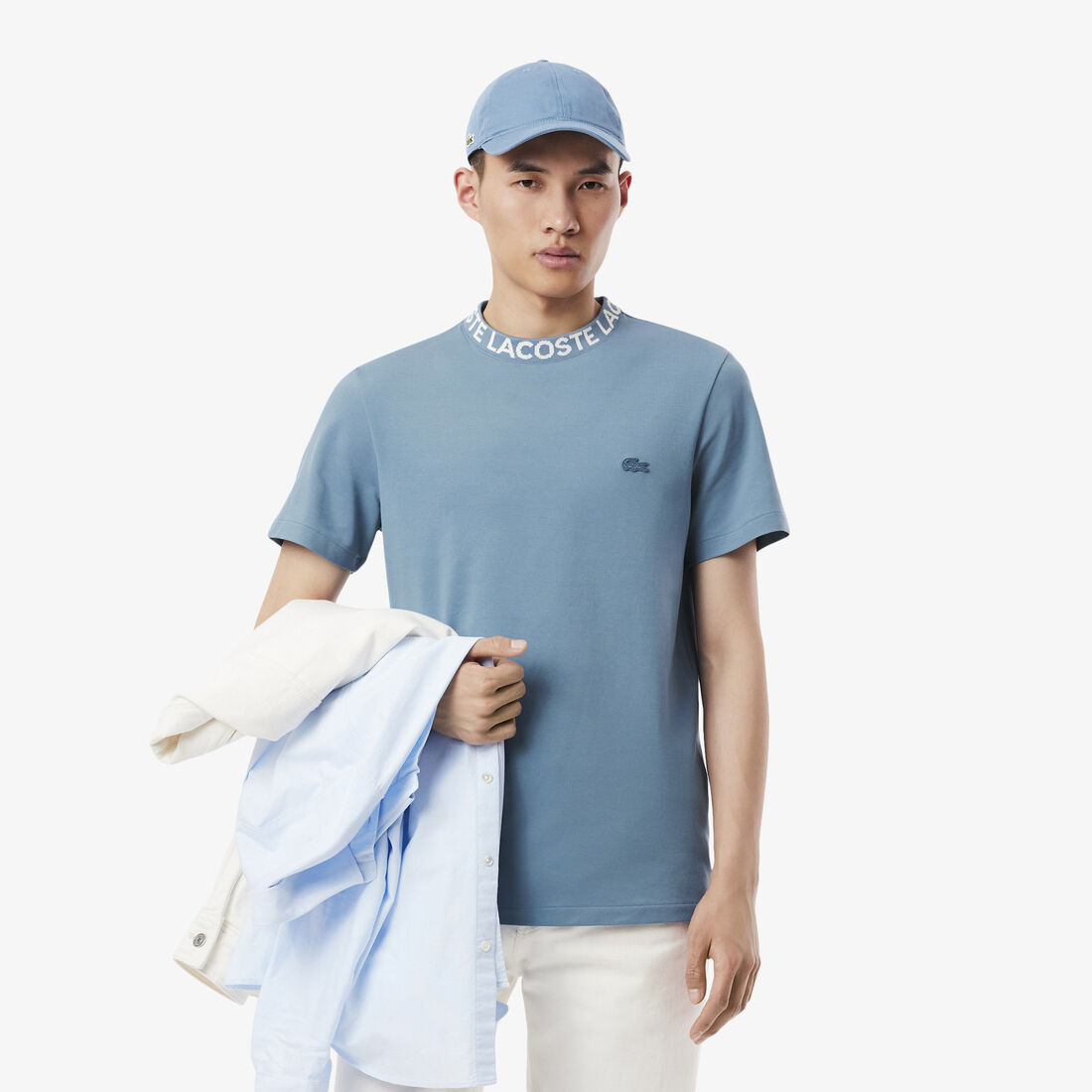 تي شيرت بيكيه جاكار بشعار الماركة