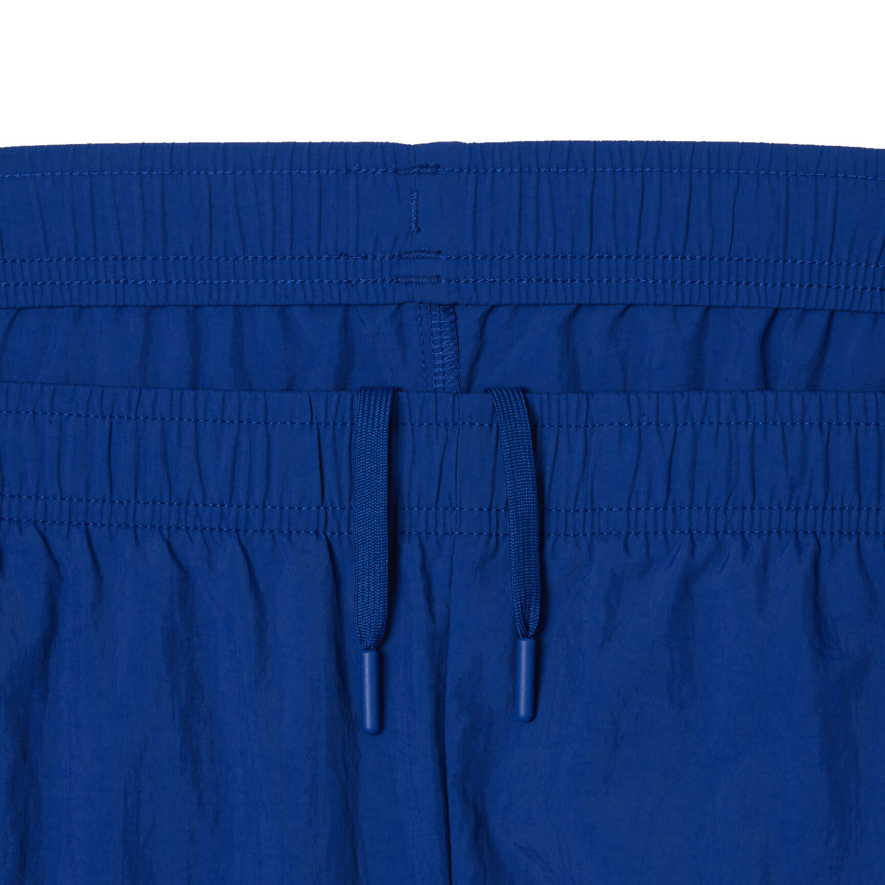 بدلة رياضية من لاكوست سبورت × دانييل ميدفيديف بدلة رياضية من لاكوست سبورت × دانييل ميدفيديف