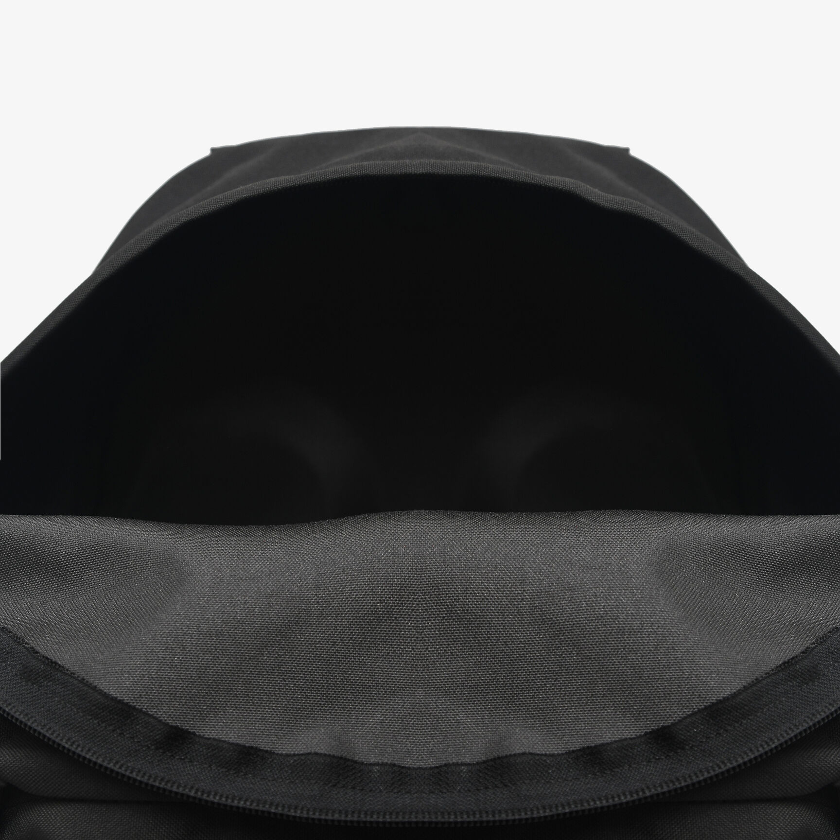 حقيبة ظهر رياضية غير رسمية