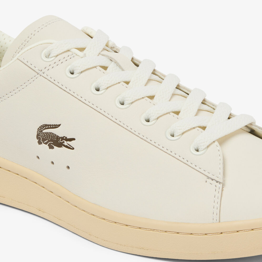 لاكوست men s carnaby set leather sneakers