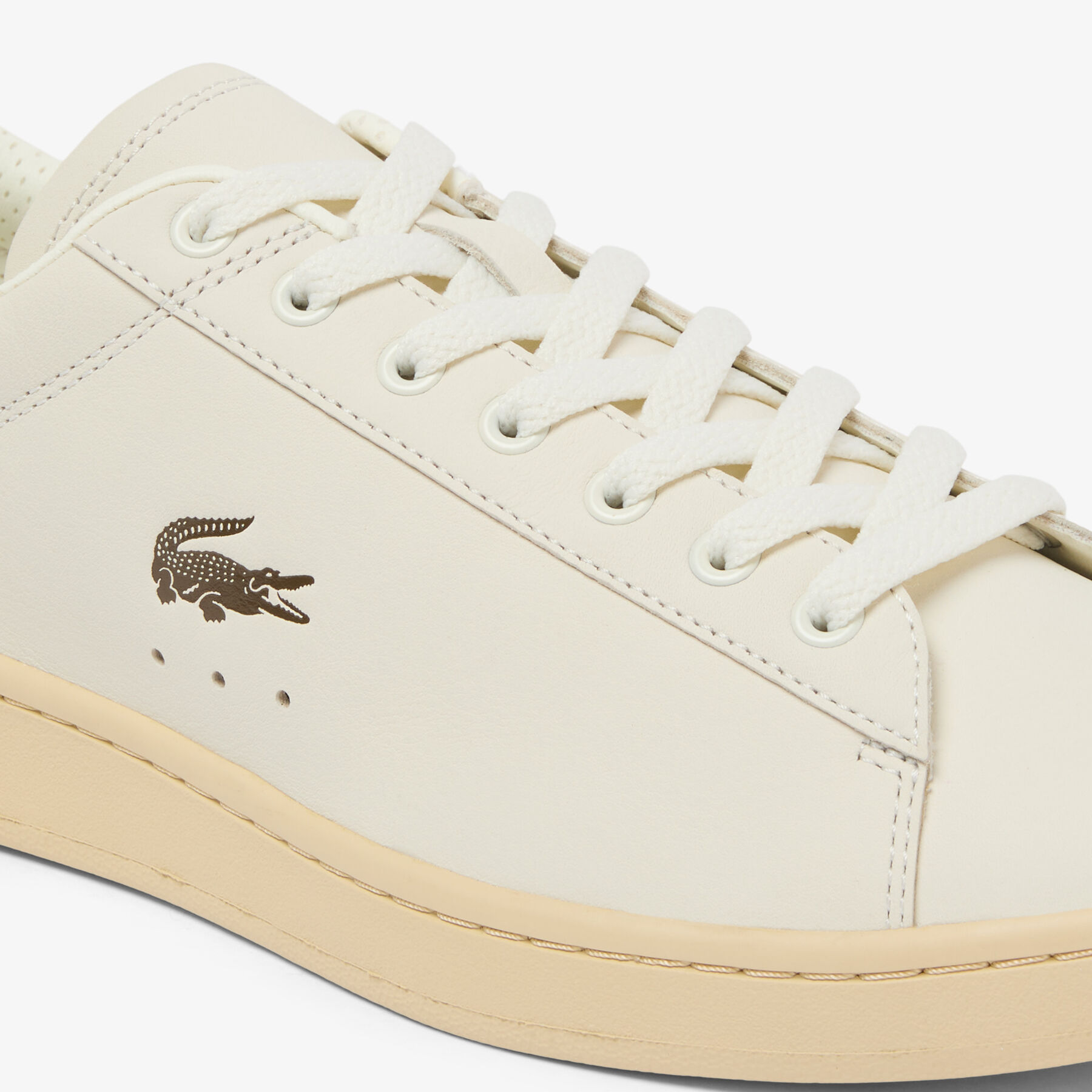 لاكوست men s carnaby set leather sneakers