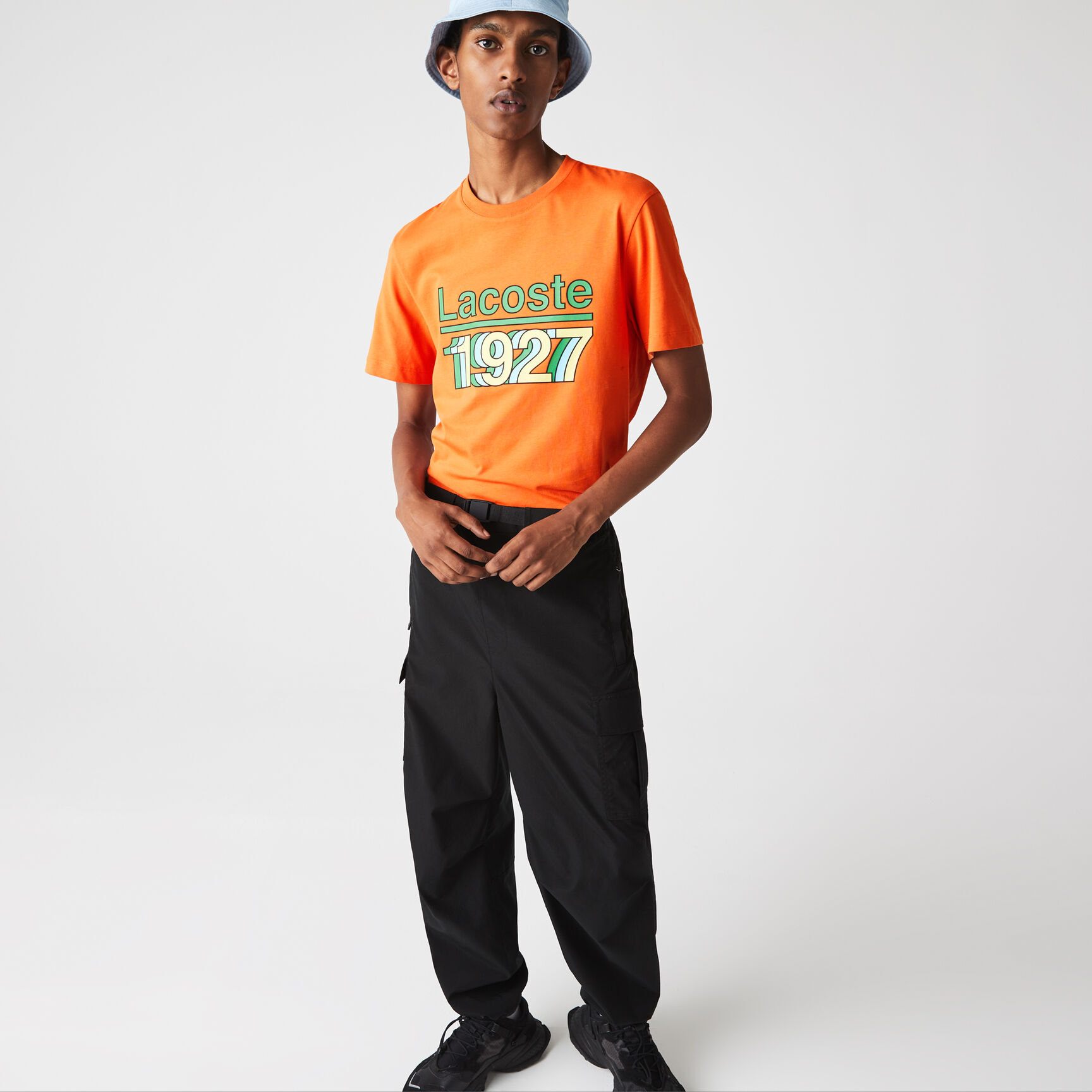 تيشيرت قطني مطبوع برقبة دائرية للرجال