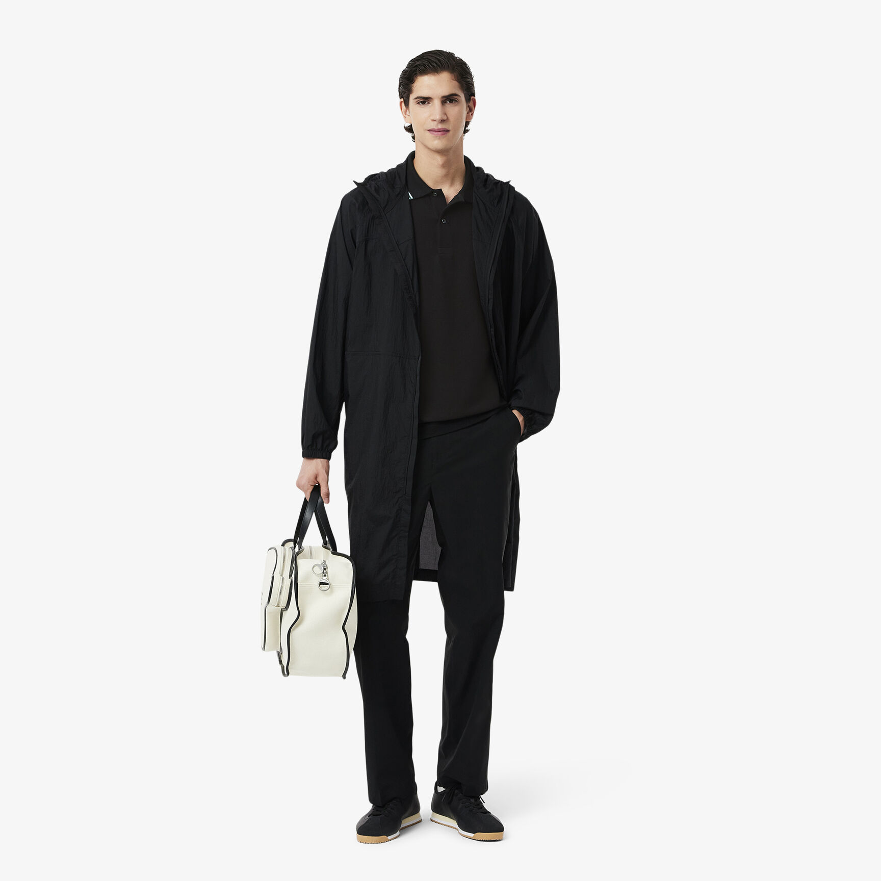 قميص بولو بقصّة عادية وتفاصيل بارزة L.12.12