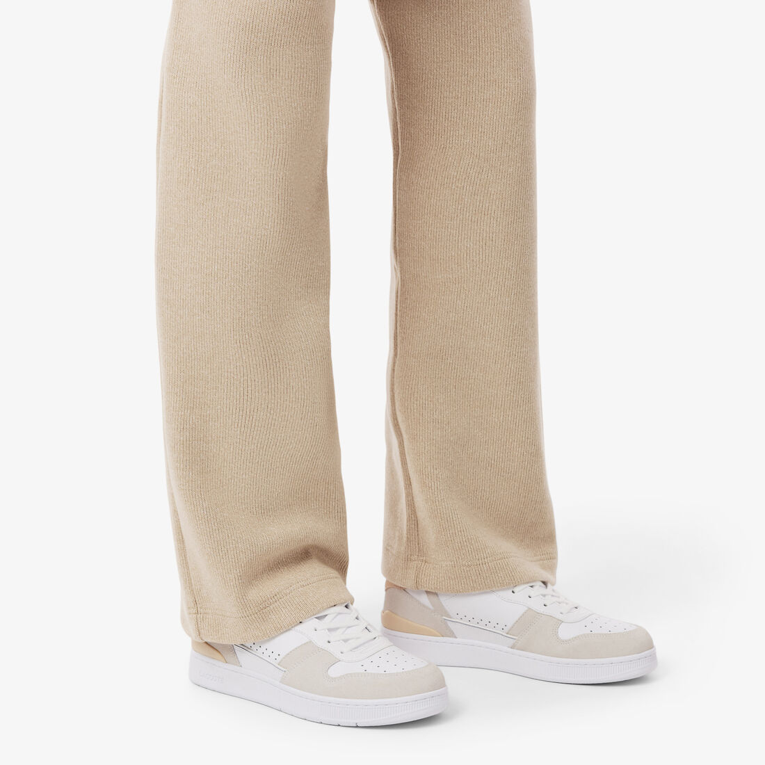 مجموعة أحذية رياضية جلدية نسائية بمشبك على شكل حرف T مجموعة أحذية رياضية جلدية نسائية بمشبك على شكل حرف T