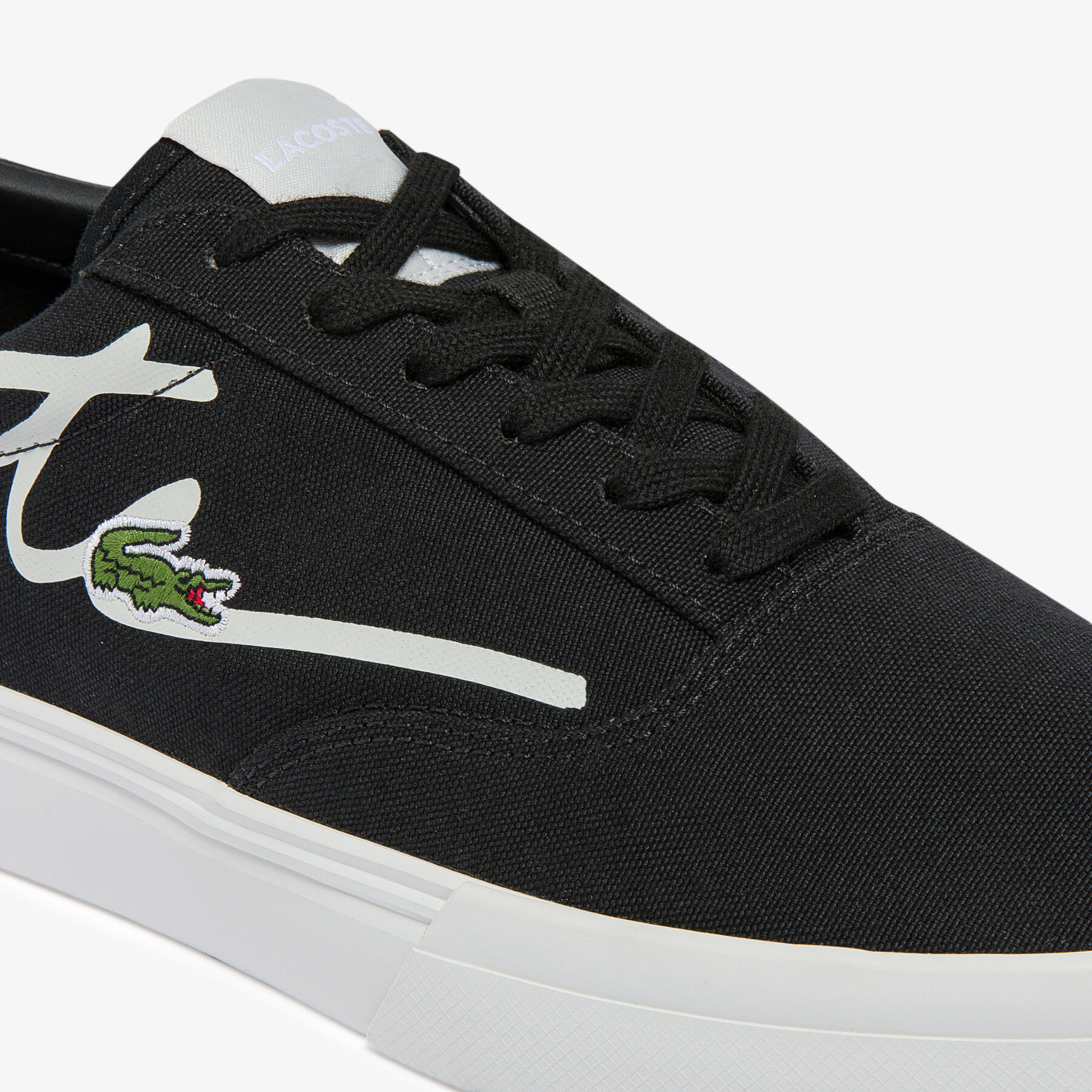 lacoste men s jump serve lace canvas trainers