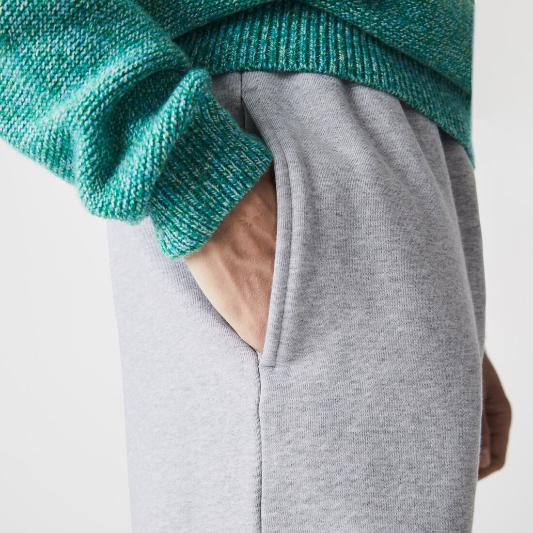 شورت من الصوف لرياضة التنس للرجال من مجموعة Lacoste SPORT شورت من الصوف لرياضة التنس للرجال من مجموعة Lacoste SPORT