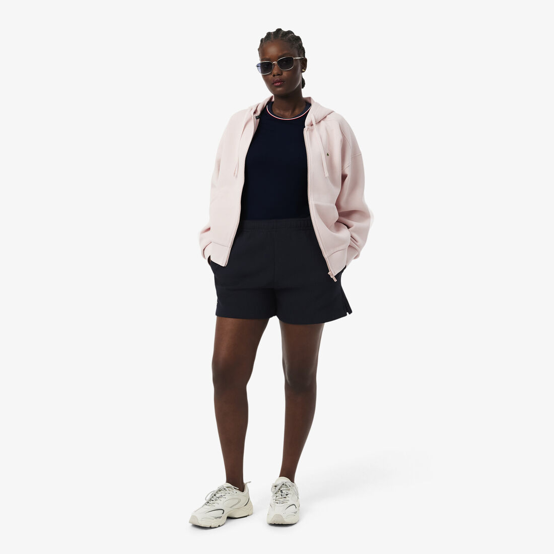 تي شيرت جيرسي بحواف متباينة تي شيرت جيرسي بحواف متباينة