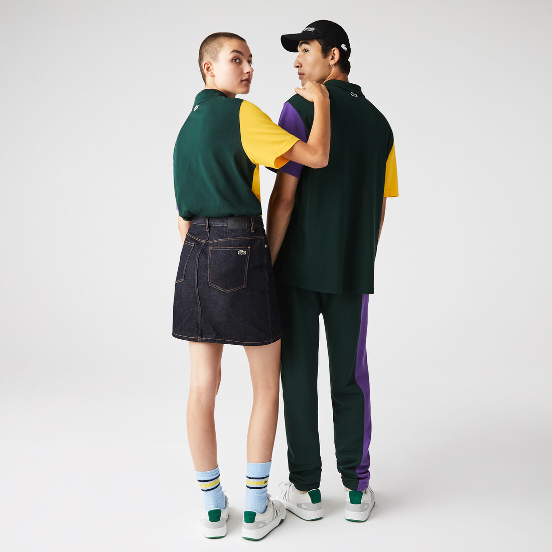 بولو للجنسين بقصة فضفاضة من قطن بيكيه من مجموعة Lacoste SPORT بولو للجنسين بقصة فضفاضة من قطن بيكيه من مجموعة Lacoste SPORT