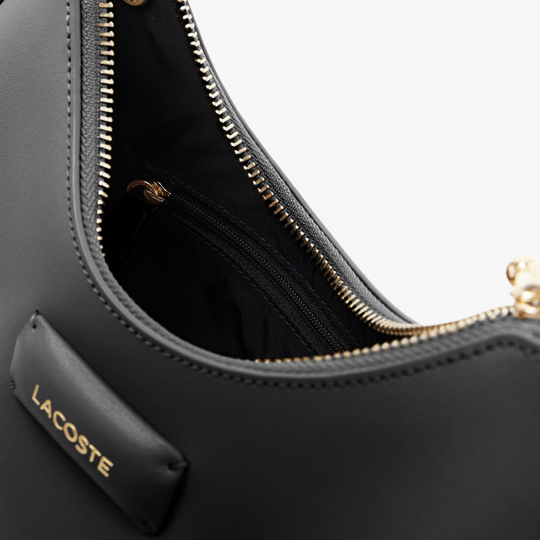 حقيبة لاكوست صغيرة كاجوال بتصميم نصف قمر حقيبة لاكوست صغيرة كاجوال بتصميم نصف قمر