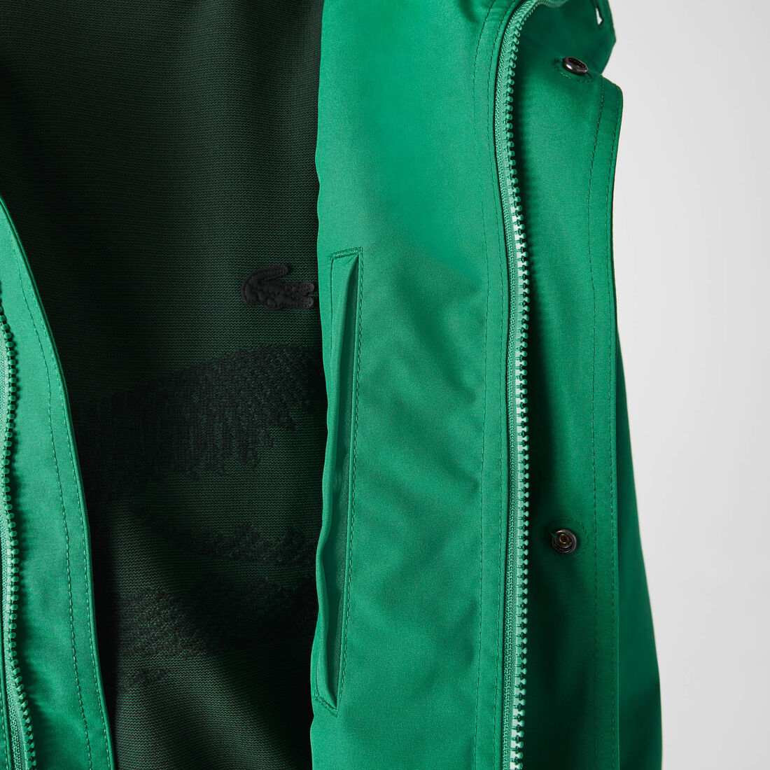 Men’s Water-Resistant Cotton Blend Short Hooded Parka Men’s Water-Resistant Cotton Blend Short Hooded Parka