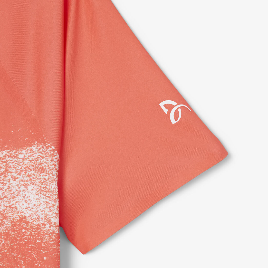 قميص بولو لاكوست للتنس x نوفاك ديوكوفيتش في الملعب قميص بولو لاكوست للتنس x نوفاك ديوكوفيتش في الملعب