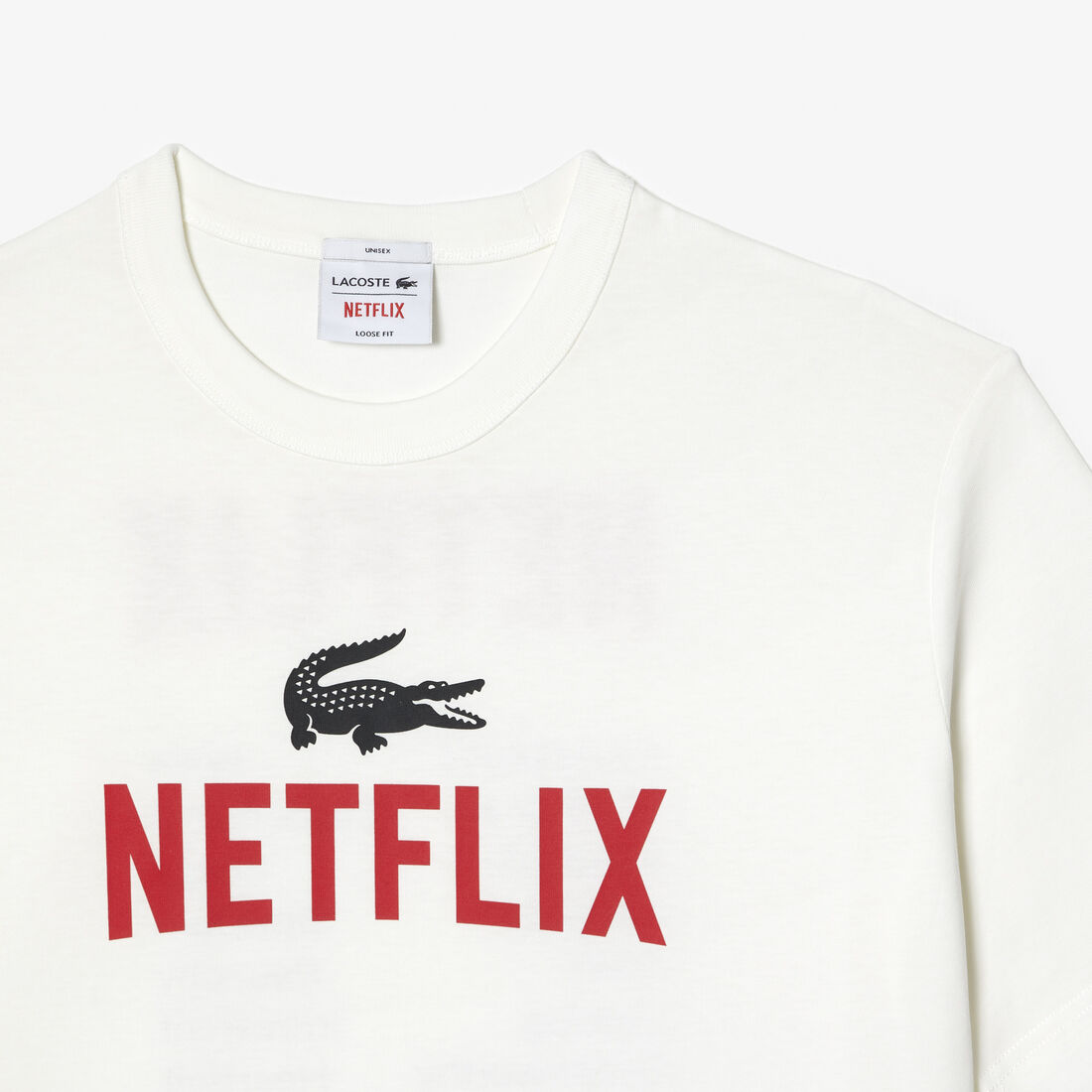تيشيرت قطن عضوي بقصة فضفاضة للجنسين مجموعة Lacoste x Netflix تيشيرت قطن عضوي بقصة فضفاضة للجنسين مجموعة Lacoste x Netflix