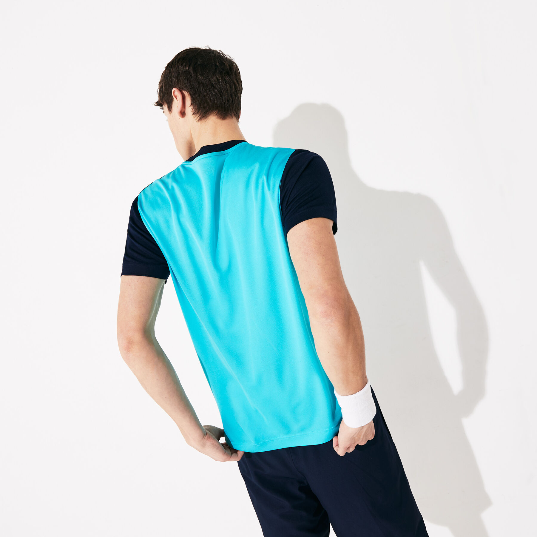 لاكوست قميص تي شيرت من البيكيه المسامي متعدد الألوان من مجموعة lacoste sport للرجال