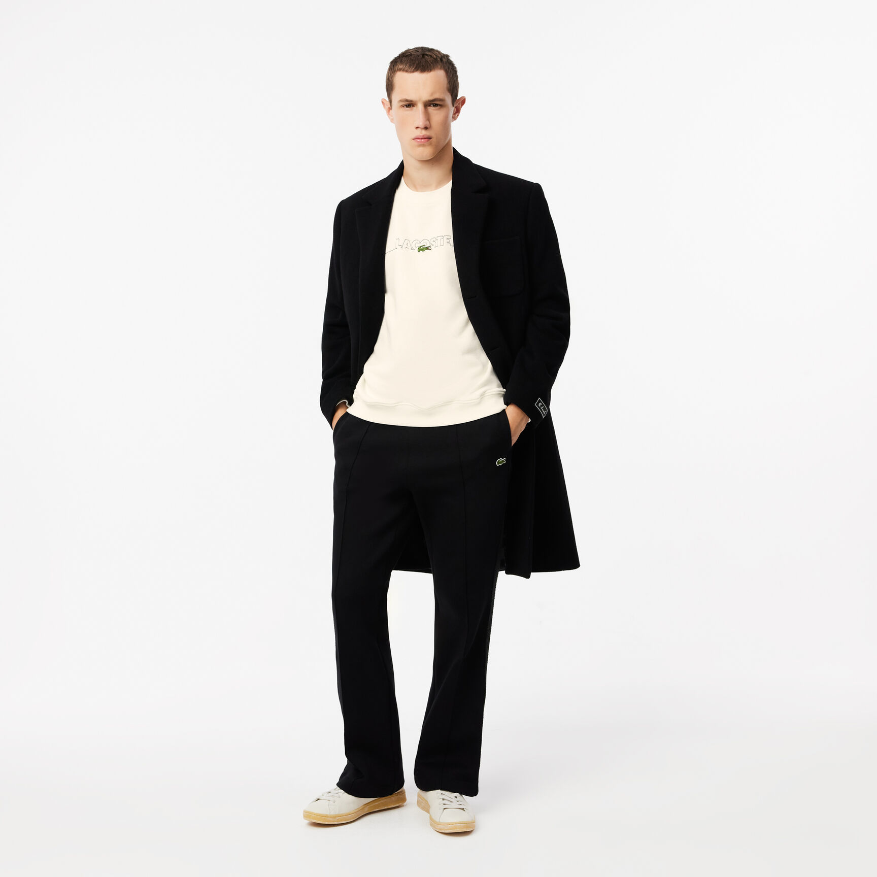 سويت شيرت فضفاض صناعة فرنسية سويت شيرت فضفاض صناعة فرنسية