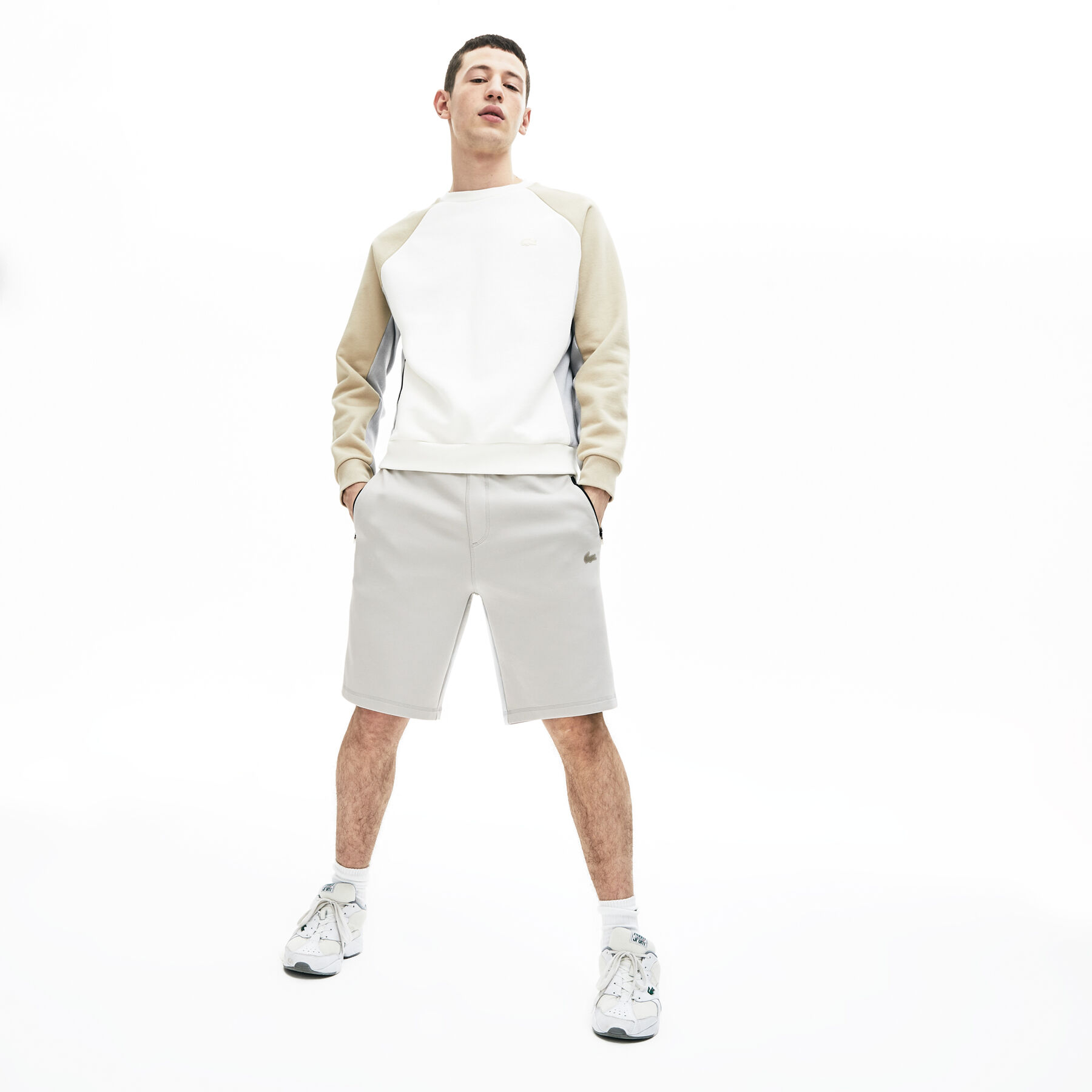 لاكوست سروال قصير برمودا من القطن المرن للرجال من مجموعة lacoste motion