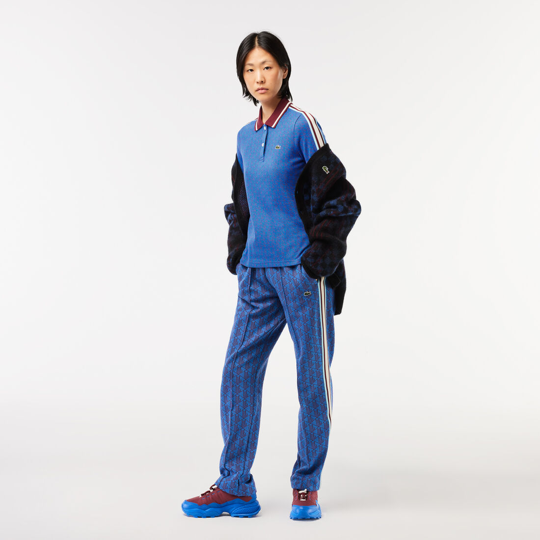 تي شيرت بولو لاكوست قطن طري بقصّة ضيقة للنساء تي شيرت بولو لاكوست قطن طري بقصّة ضيقة للنساء