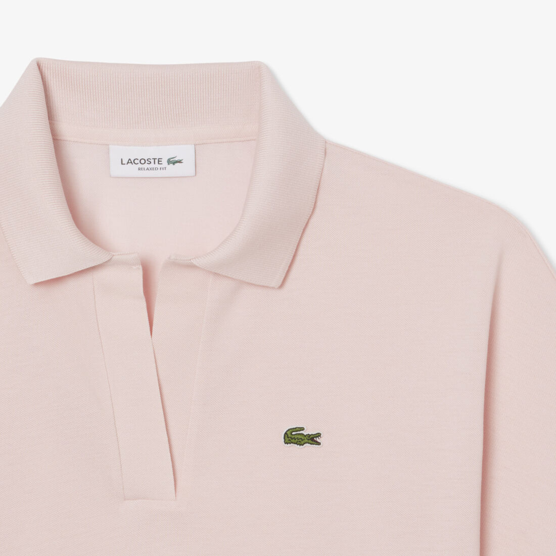 قميص بولو بيكيه سائل بقصة مريحة قميص بولو بيكيه سائل بقصة مريحة