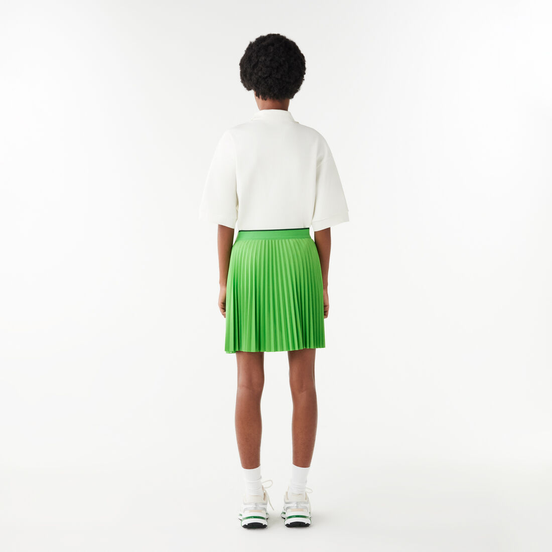 سترة بياقة بولو وألوان مغايرة صُنعت في فرنسا سترة بياقة بولو وألوان مغايرة صُنعت في فرنسا