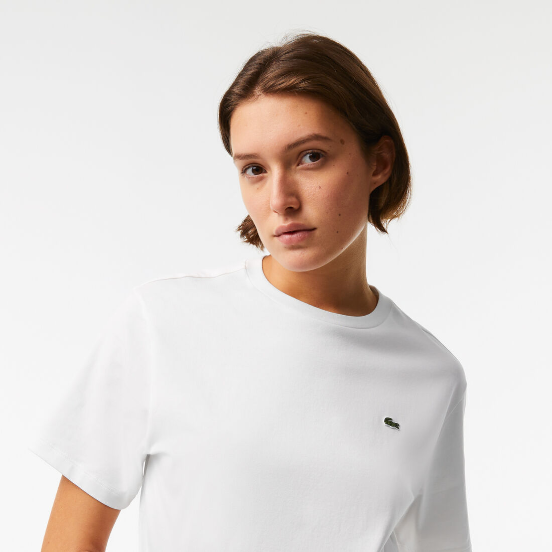 تي شيرت قطن بقصّة فضفاضة وفتحة رقبة على شكل حرف V للنساء تي شيرت قطن بقصّة فضفاضة وفتحة رقبة على شكل حرف V للنساء