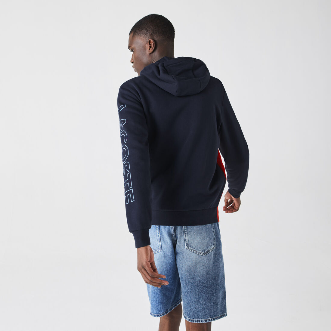 سويت شيرت صوف للرجال بسحاب وغطاء رأس وكتل لونية سويت شيرت صوف للرجال بسحاب وغطاء رأس وكتل لونية